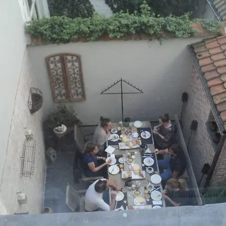 Le Flaneur