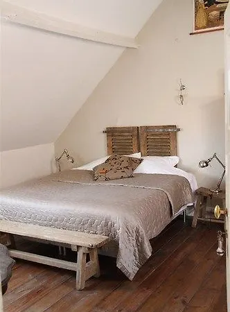 Le Flaneur B&B 브뤼헤